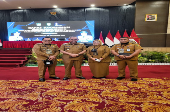 Camat Rumbio Jaya Hadiri Rakor dengan Menteri Dalam Negeri Tito Carnavian.