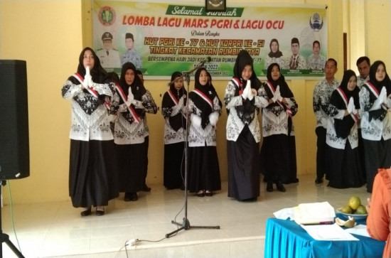 Lomba Lagu Mars PGRI dan Lagu Ocu Meriahkan Hut PGRI dan Hut Korpri Tingkat kecamatan Rumbio Jaya
